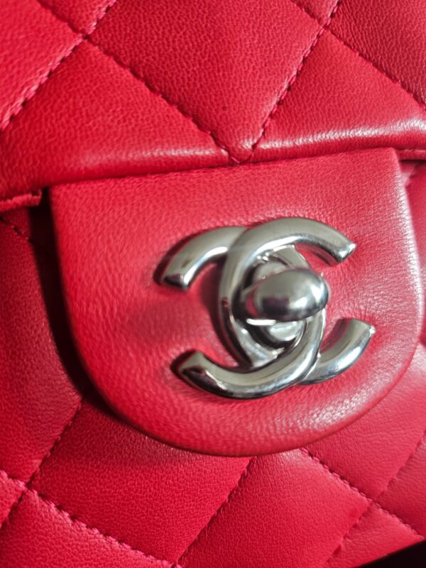 CHANEL MINI SQUARE FLAP BAG - Image 6