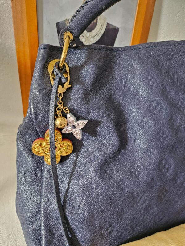 LOUIS VUITTON ARTSY MM - Image 2