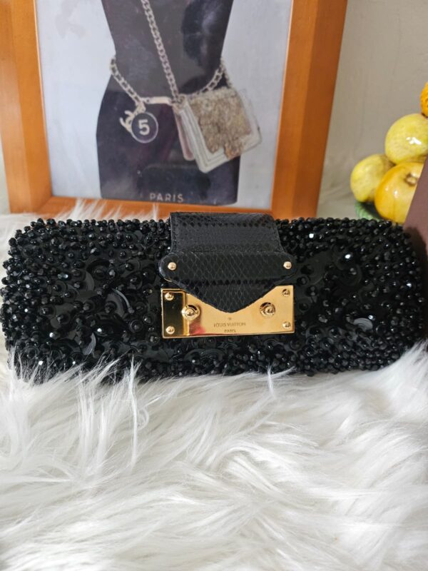 LOUIS VUITTON SEQUIN AYERS MINIAUDIERE TRESOR CLUTCH