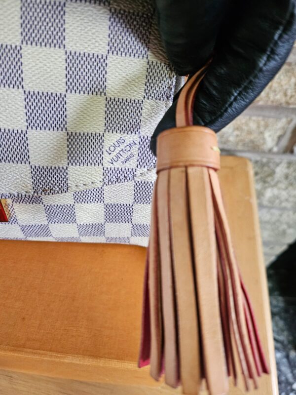 LOUIS VUITTON CROISETTE BAG - Image 3