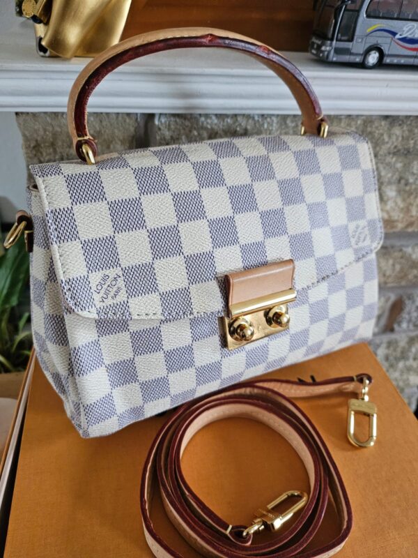 LOUIS VUITTON CROISETTE BAG - Image 10