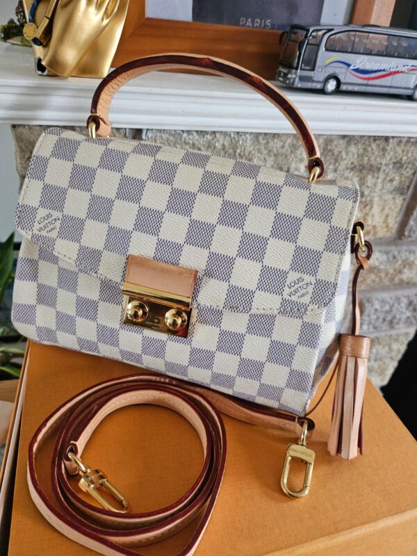 LOUIS VUITTON CROISETTE BAG - Image 9