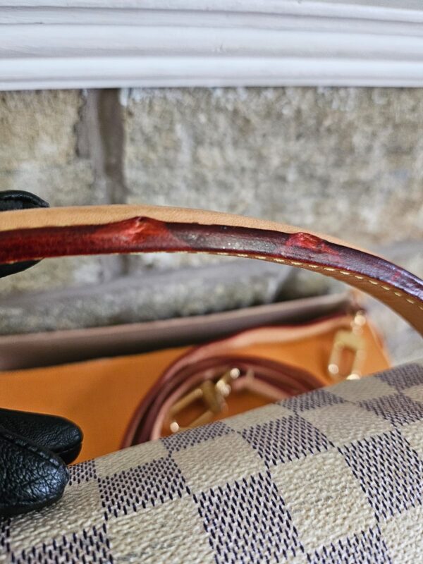 LOUIS VUITTON CROISETTE BAG - Image 6