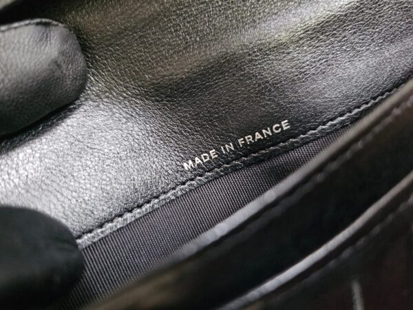 CHANEL WALLET - Image 5