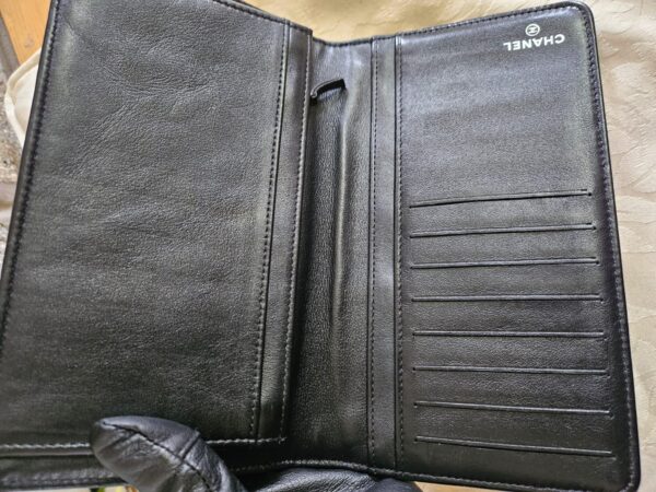 CHANEL WALLET - Image 7