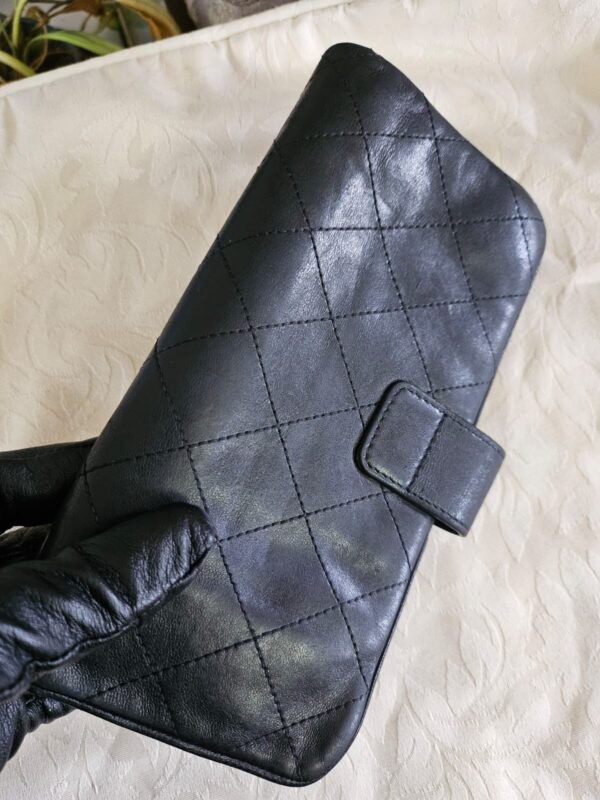 CHANEL WALLET - Image 11