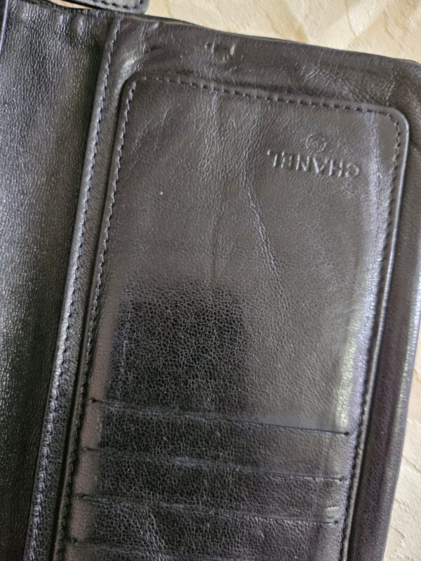 CHANEL WALLET - Image 4