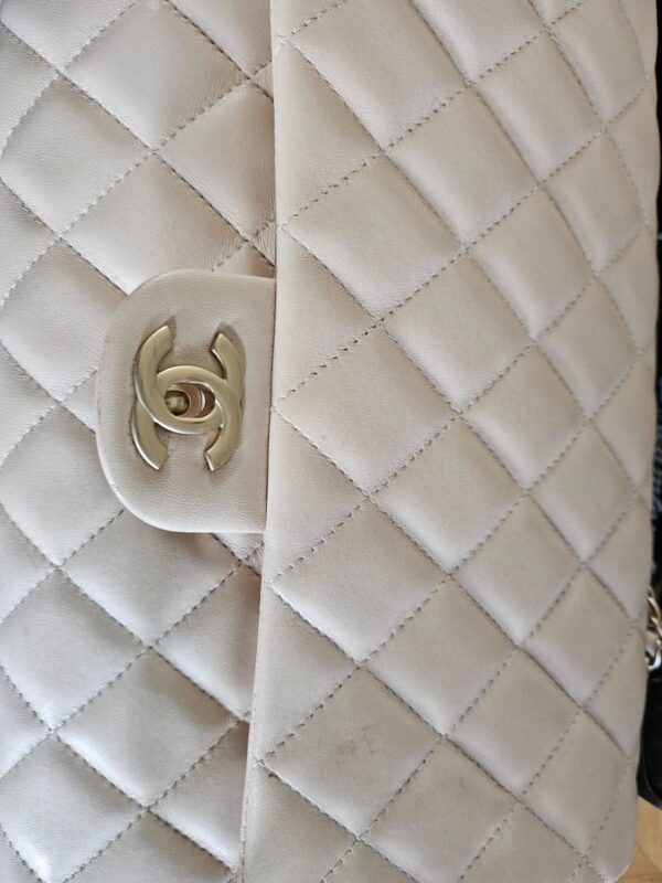 CHANEL CLASSIC SINGLE FLAP CLUTCH - Image 11