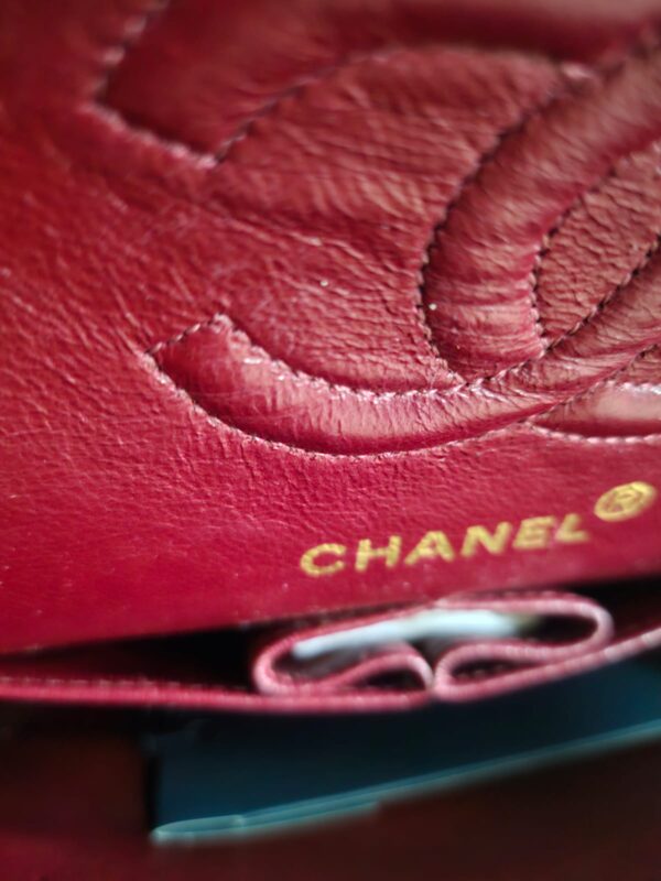 VINTAGE CHANEL CLASSIC DOUBLE FLAP IN SMALL - Image 7