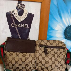 GUCCI SUPREME WAIST BAG