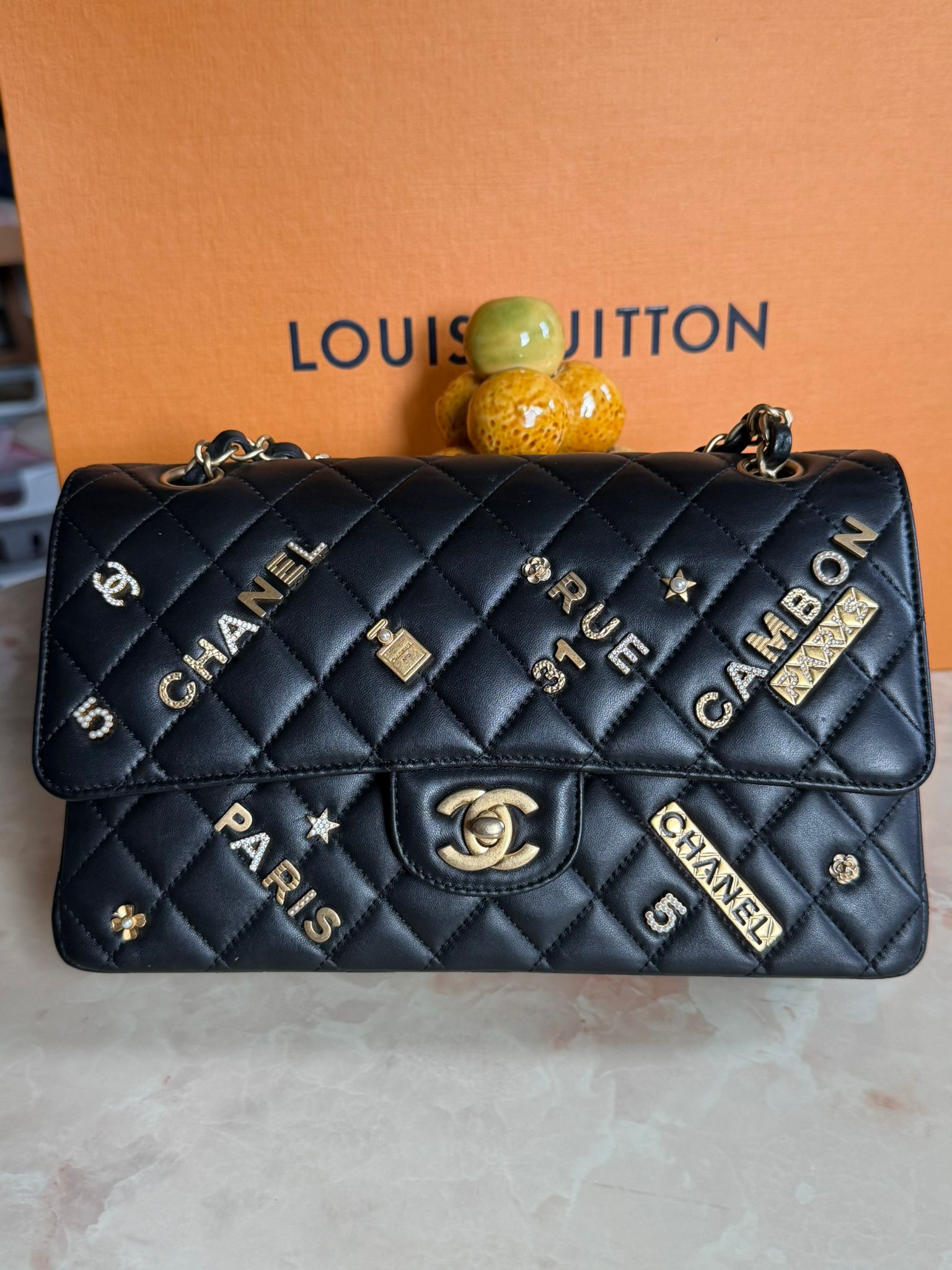 LIMITED EDITION CHANEL MEDIUM DOUBLE FLAP CHARMS BAG - Image 14